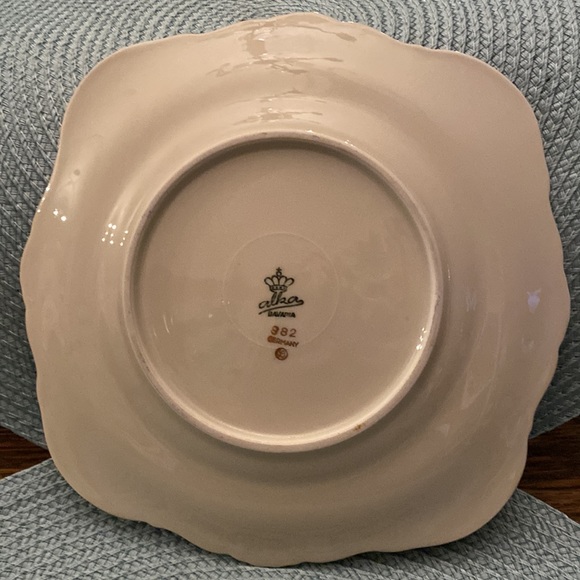 Vintage Alka Bavaria 3 piece set, Teacup, Saucer, and Plate - Picture 4 of 15